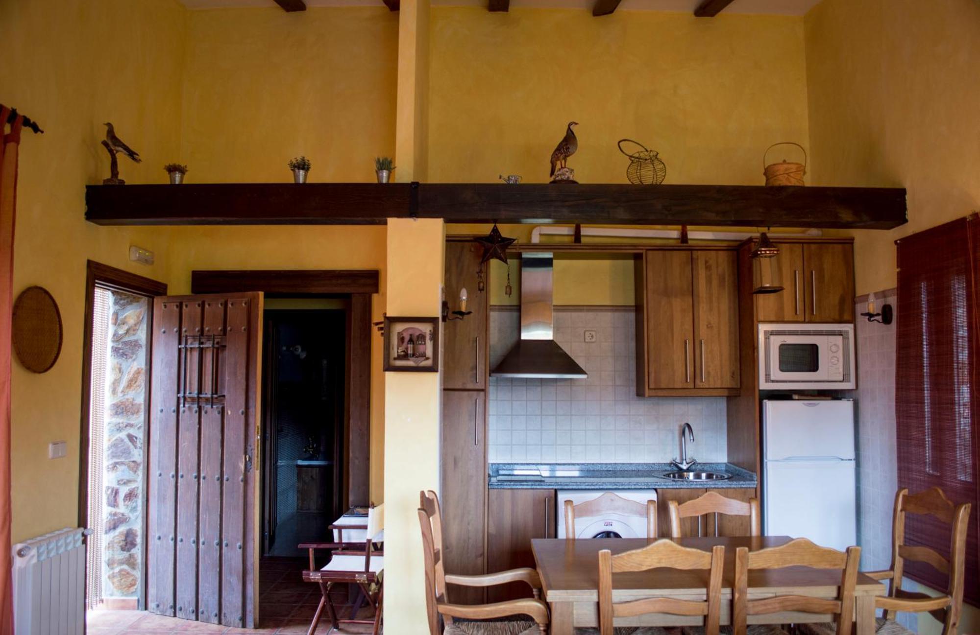 Apartamentos Rurales Alvado Tamajon Ngoại thất bức ảnh